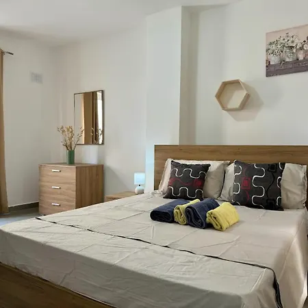 Apartament Mive-delux Three Bedroom In *