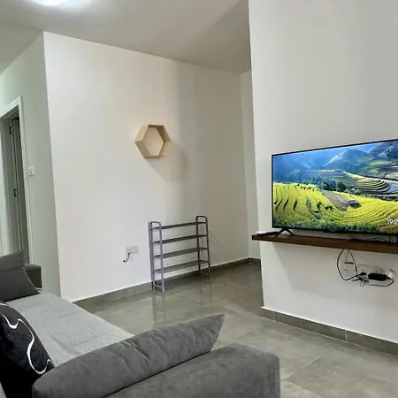 Mive-delux Three Bedroom In Apartament *