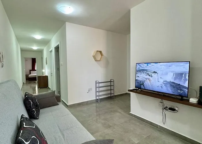 Mive-delux Three Bedroom In Apartment